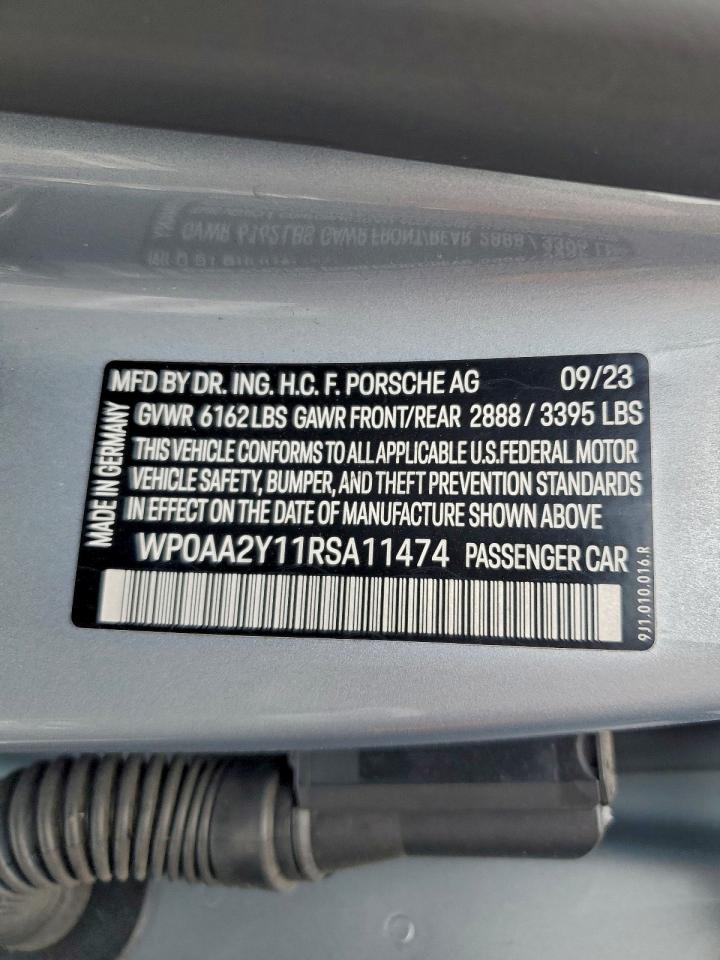 Porsche Taycan Image 4