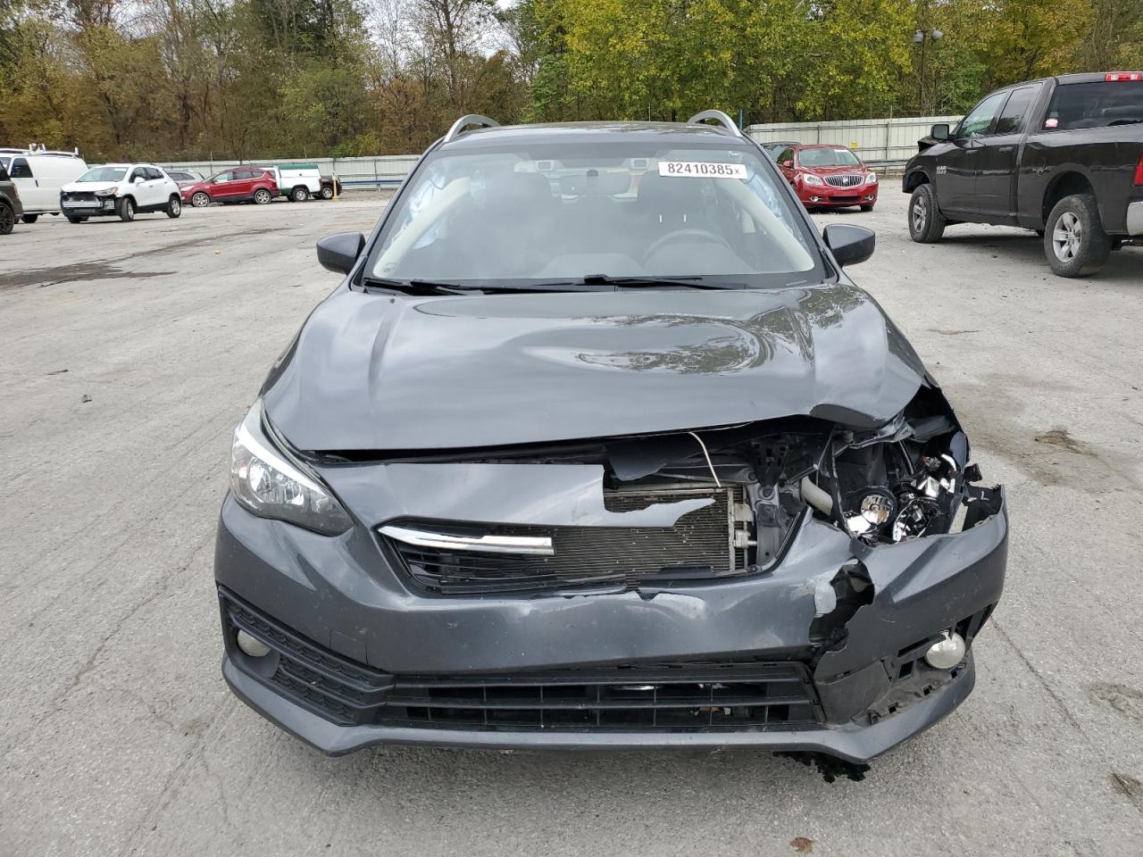 Subaru Impreza Premium Image 9