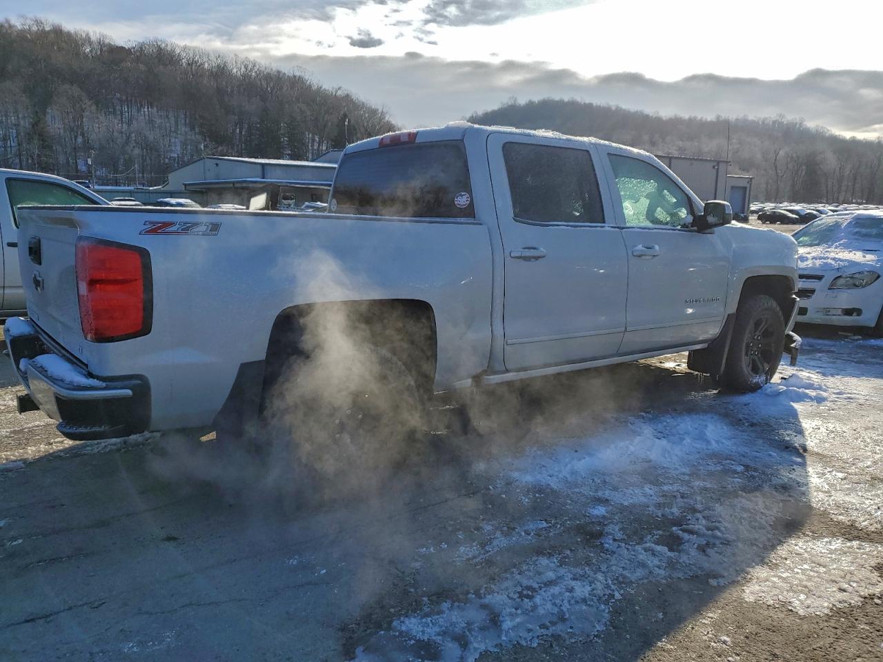 Chevrolet Silverado K1500 Lt Image 3