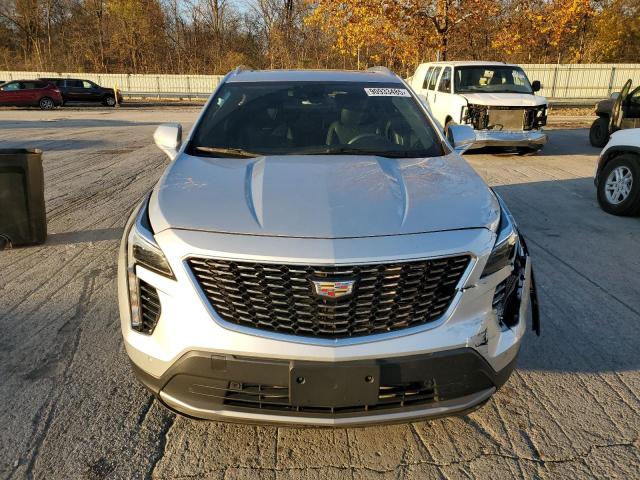 Cadillac XT4 Premium Luxury Image 4