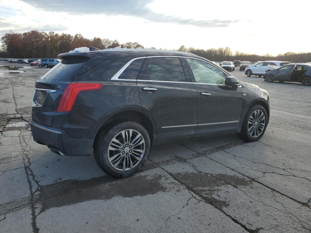 Cadillac XT5 Premium Luxury Image 8
