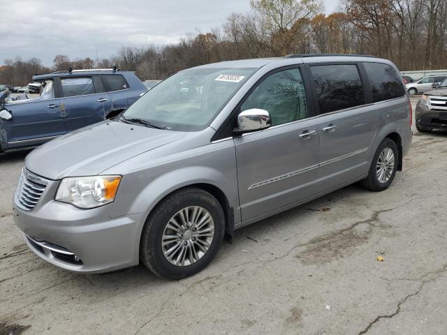  Salvage Chrysler Minivan