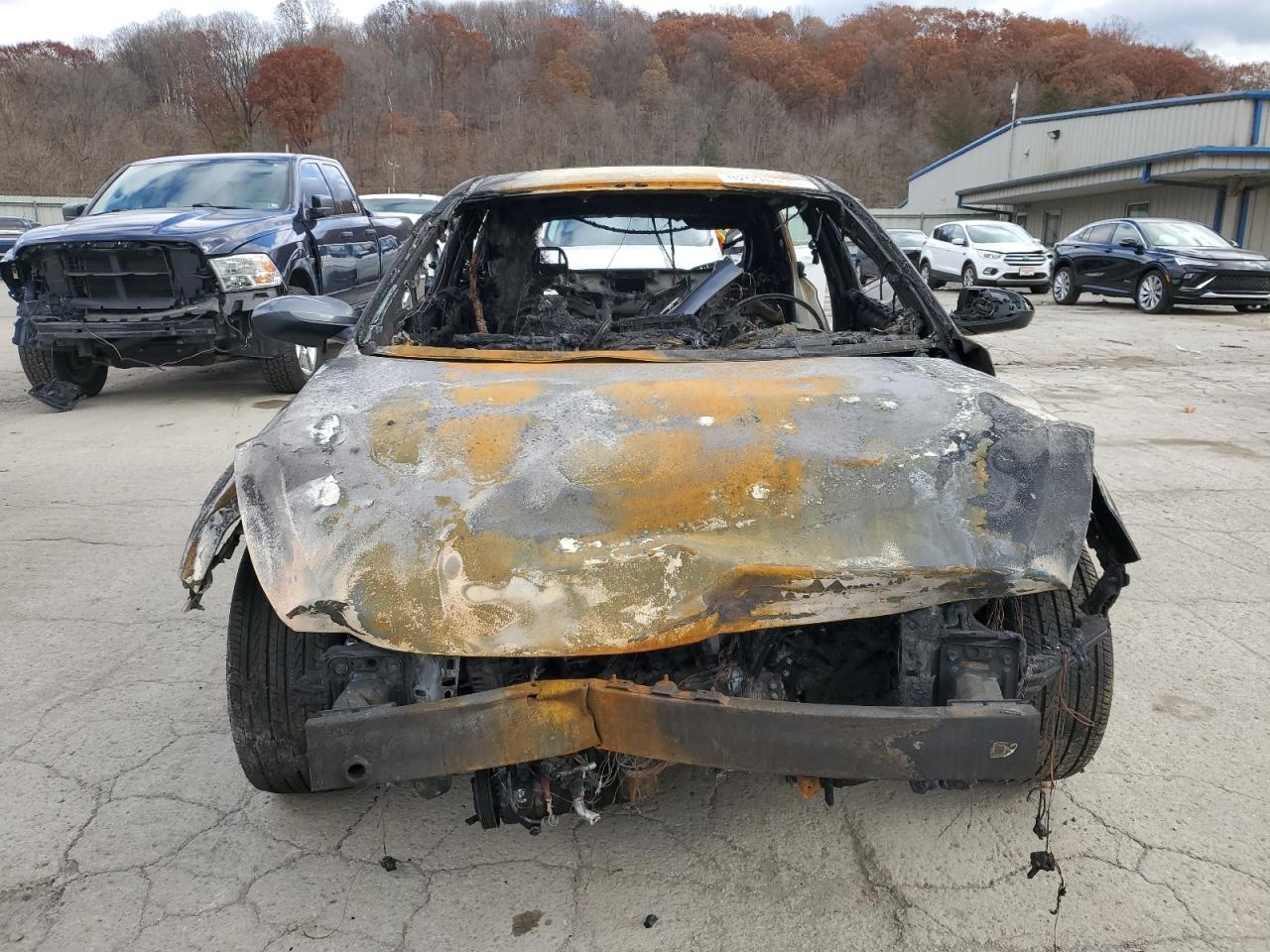 Hyundai ELANTRA Image 6