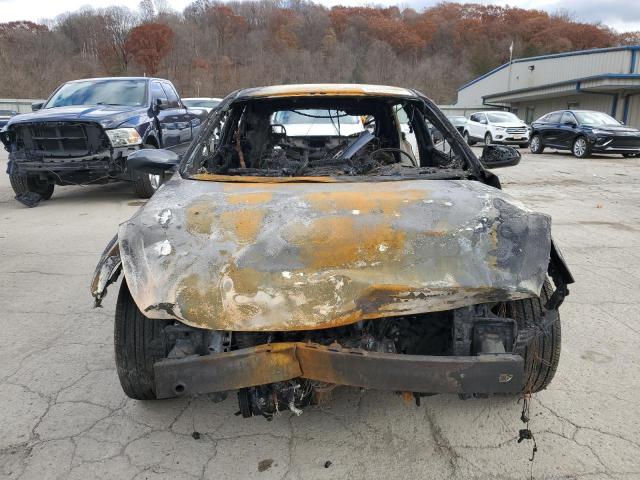 Hyundai ELANTRA Image 6