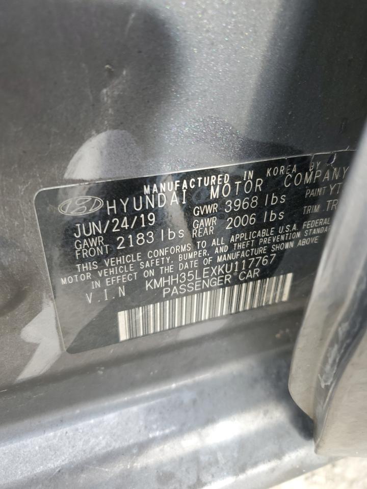 Hyundai ELANTRA Image 7