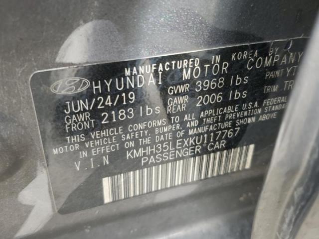 Hyundai ELANTRA Image 7