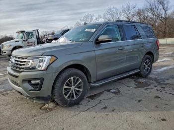  Salvage Ford Expedition