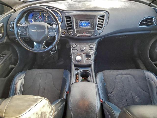 Chrysler 200 S Image 5