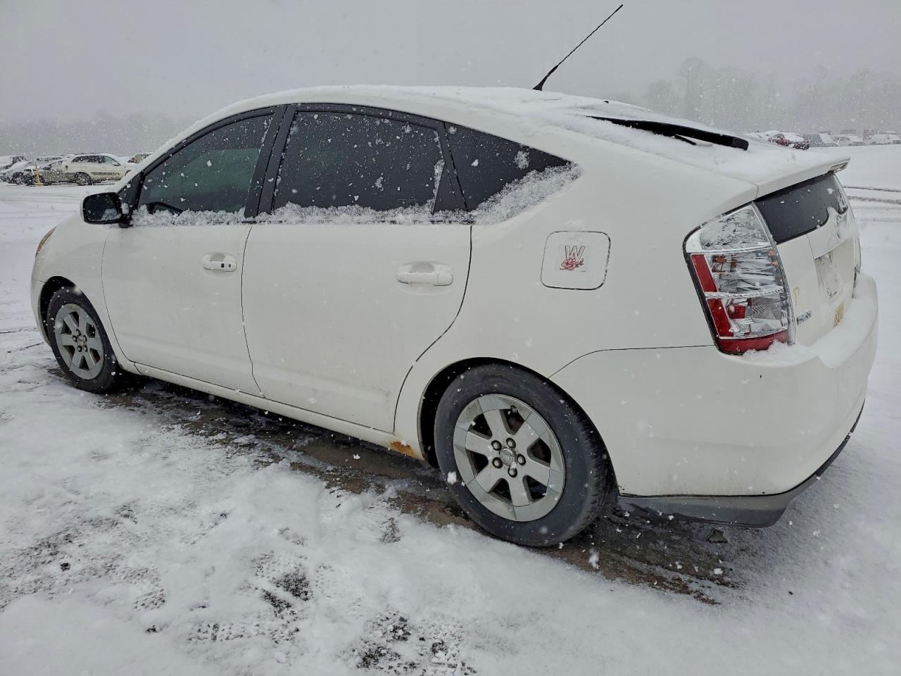 Toyota Prius Image 2