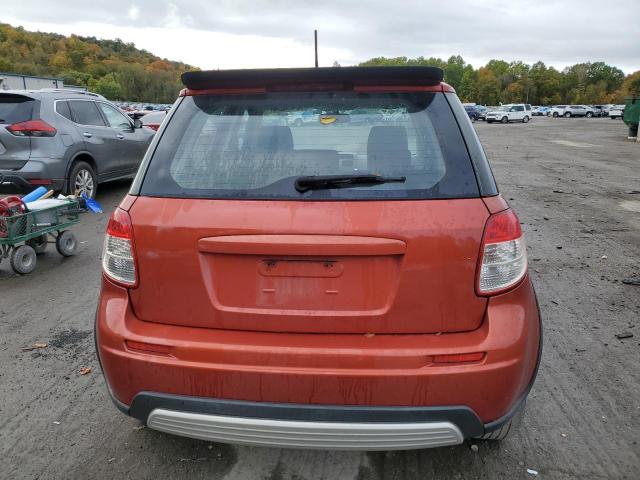 Suzuki SX4 Base Image 10