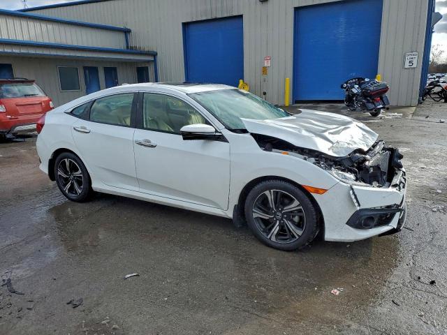 Honda Civic Touring Image 10