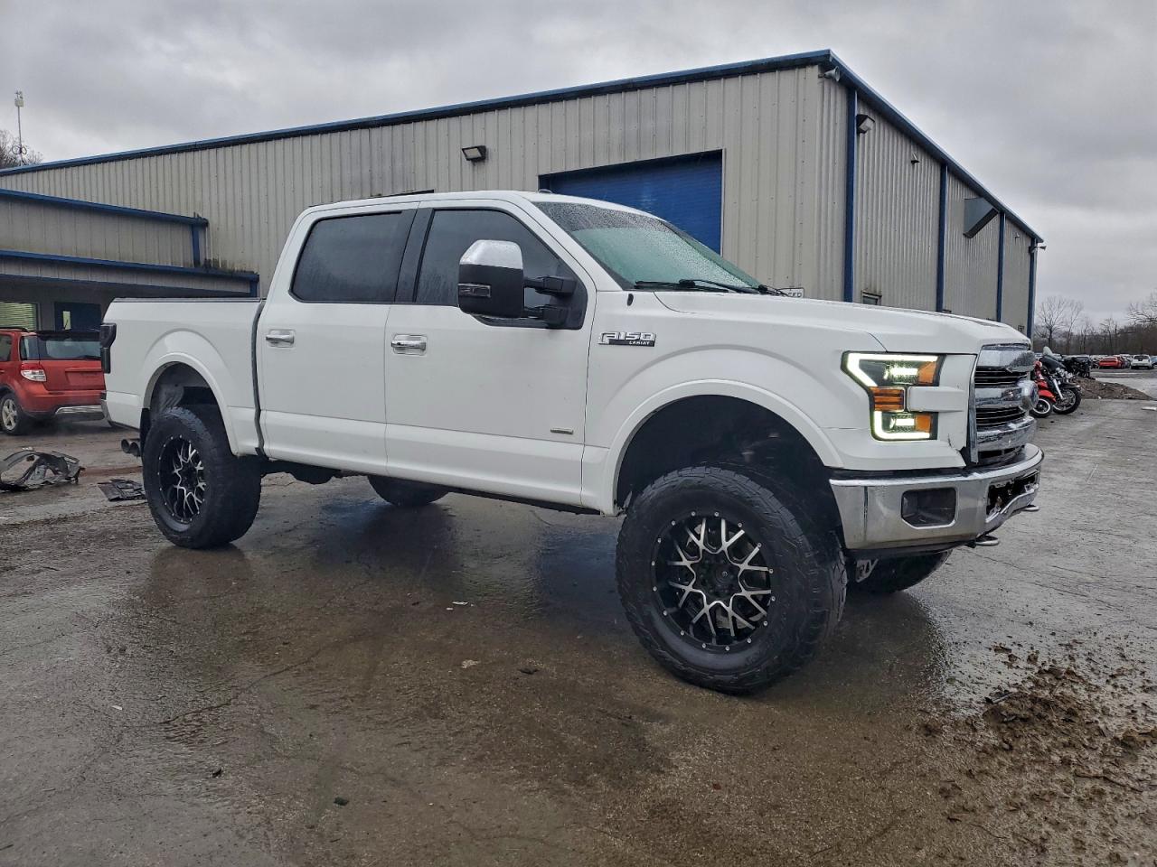 Ford F-150 Supercrew Image 5