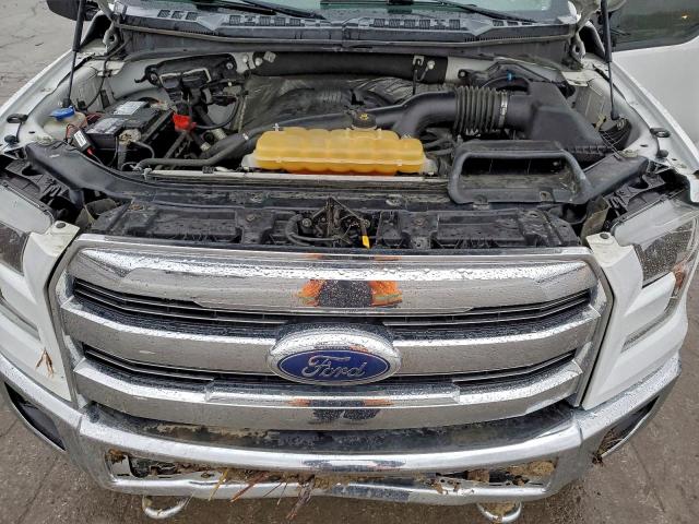 Ford F-150 Supercrew Image 12