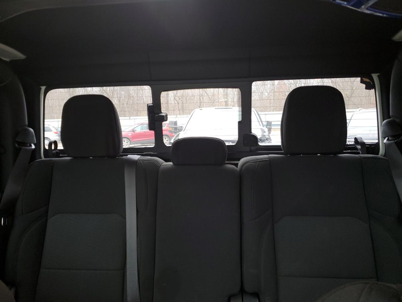 Jeep Gladiator Sport Image 6