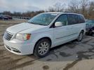 Chrysler Minivan Touring Image 1