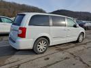 Chrysler Minivan Touring Image 9