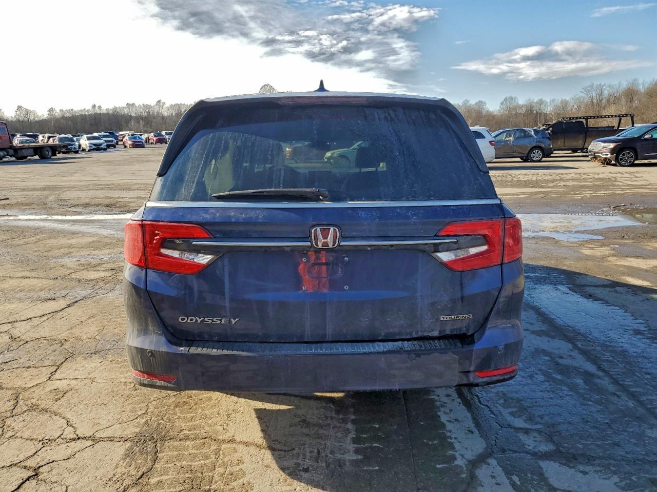 Honda Odyssey Touring Image 6