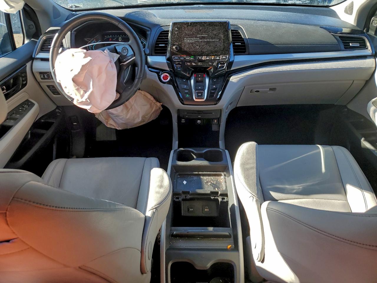 Honda Odyssey Touring Image 10