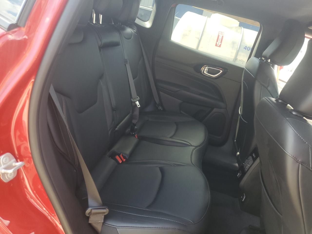 Jeep Compass Limited Image 7