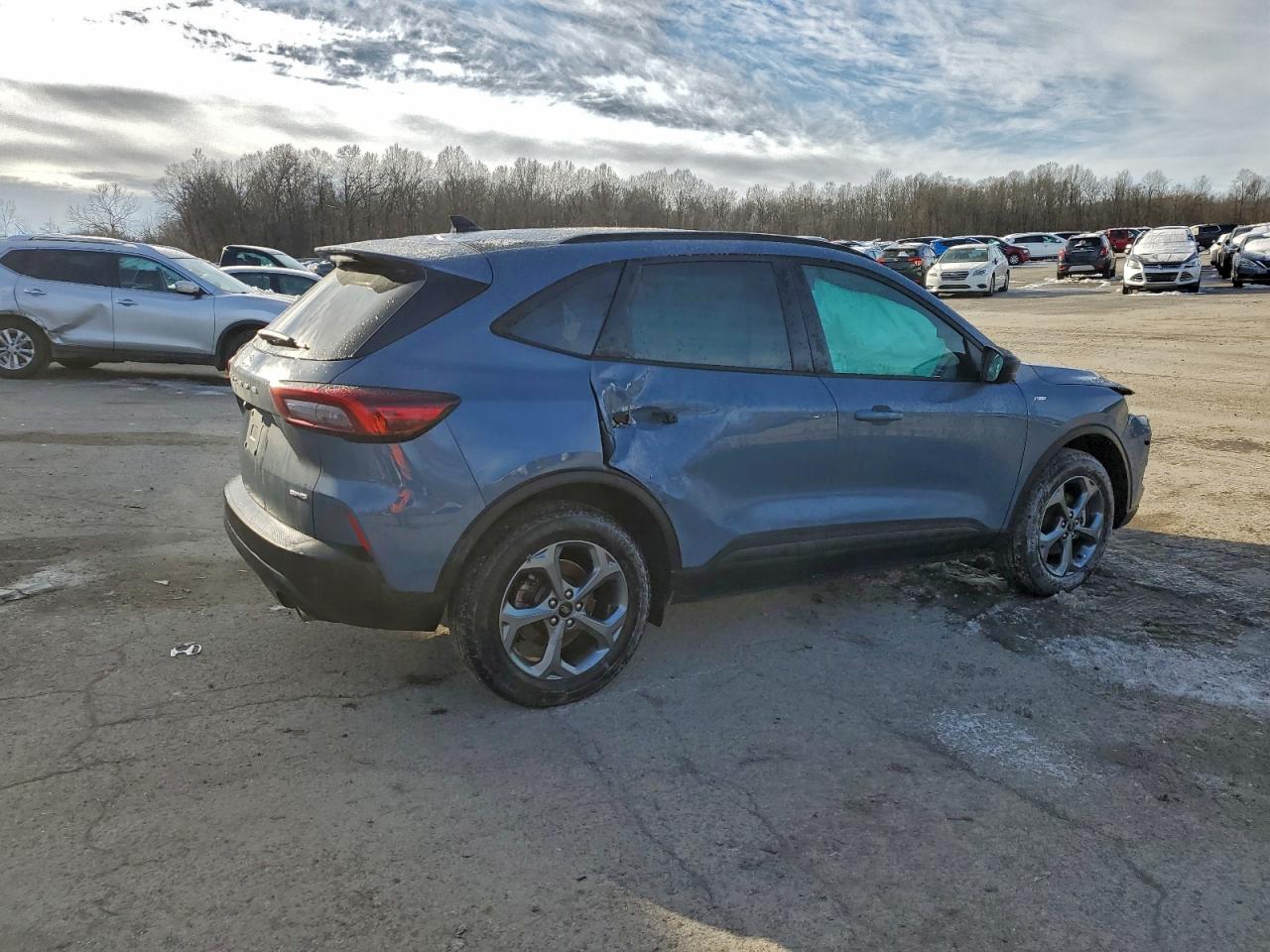 Ford Escape St Line Image 2