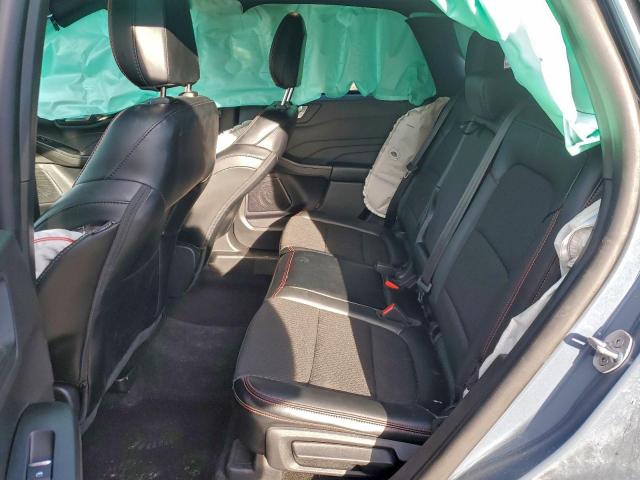 Ford Escape St Line Image 12