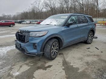 Salvage Ford Explorer