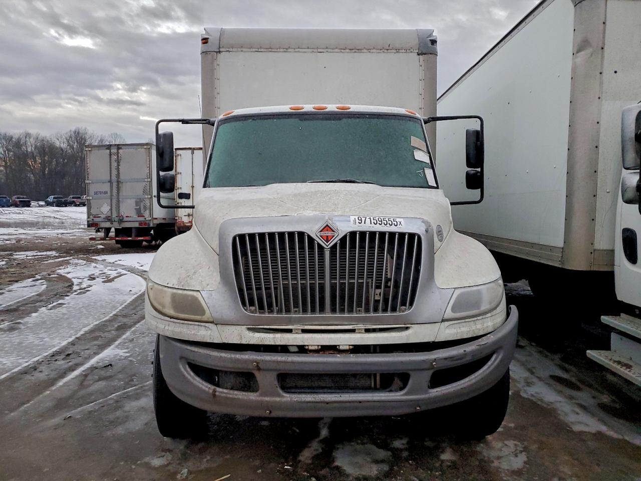 International 4000 Serie 4300 Image 4