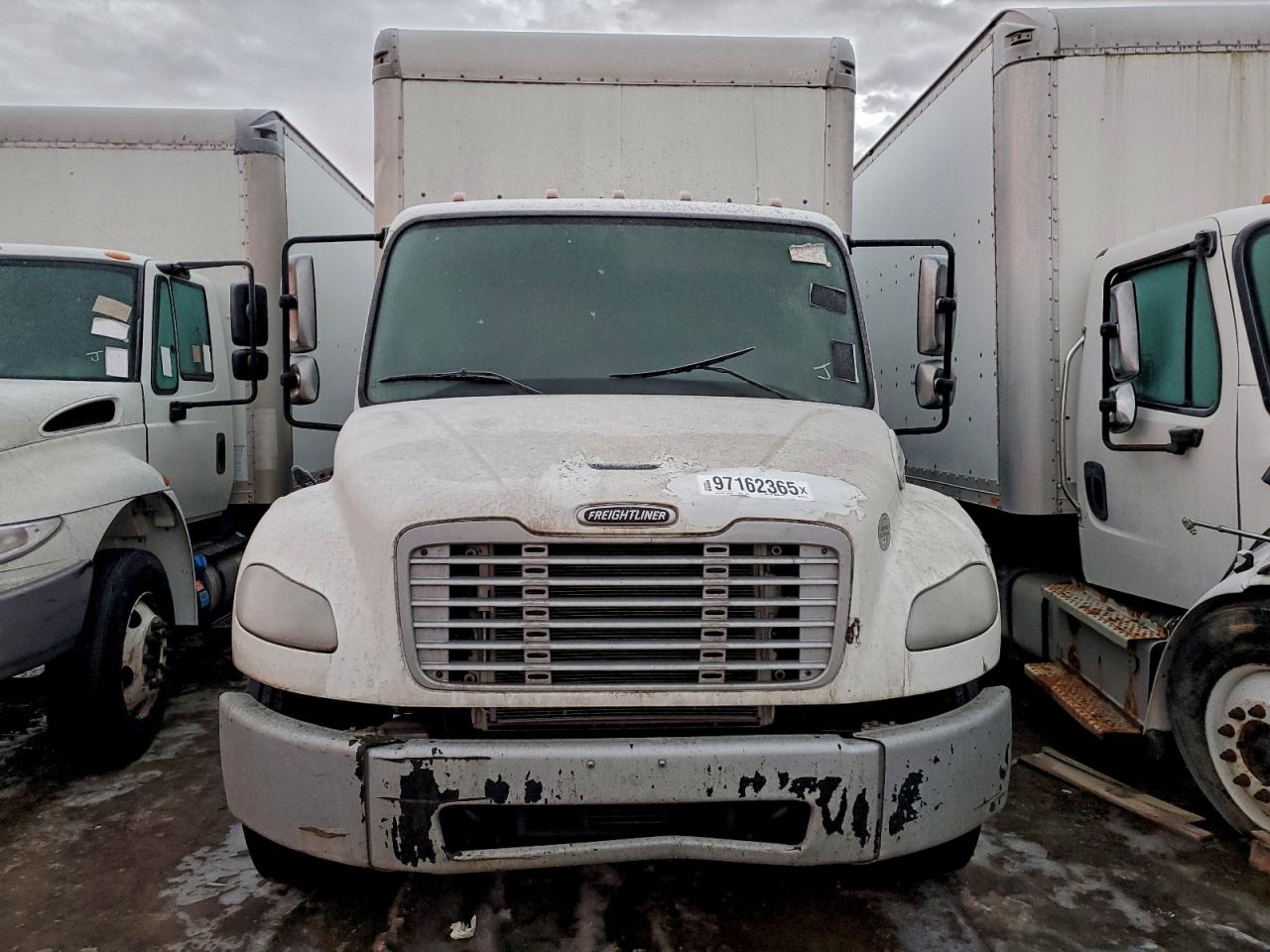 Freightliner M2 106 Medium Duty Image 6