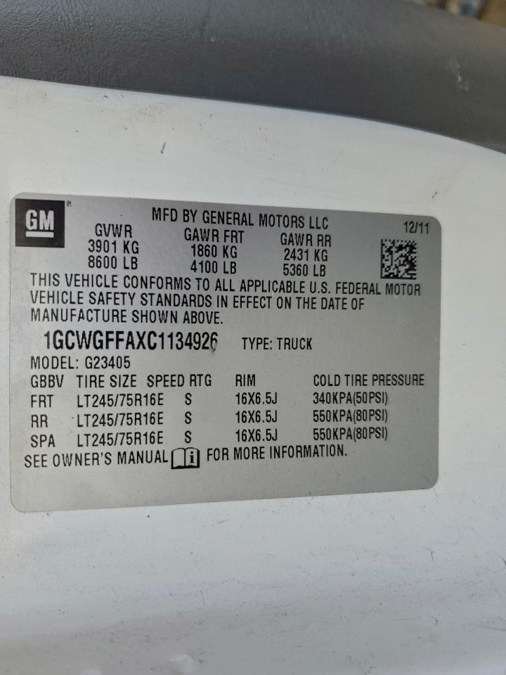 Chevrolet Express Image 8