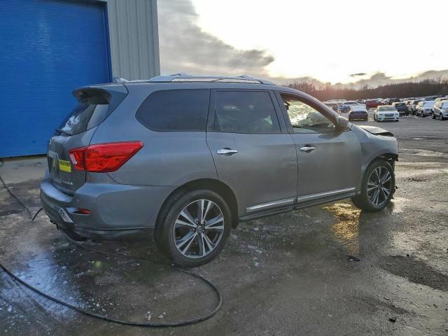 Nissan Pathfinder Platinum Image 7