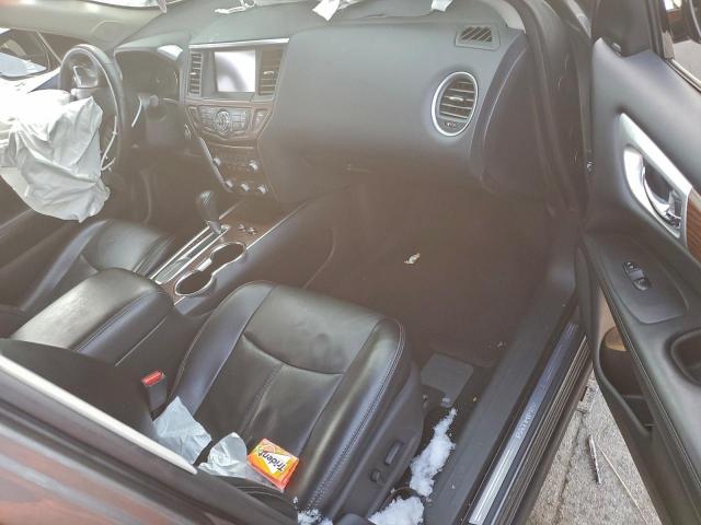 Nissan Pathfinder Platinum Image 3