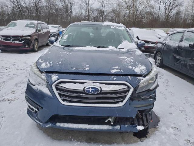 Subaru Legacy 2.5i Limited Image 10