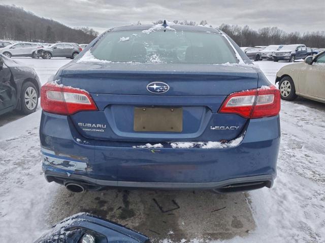 Subaru Legacy 2.5i Limited Image 8