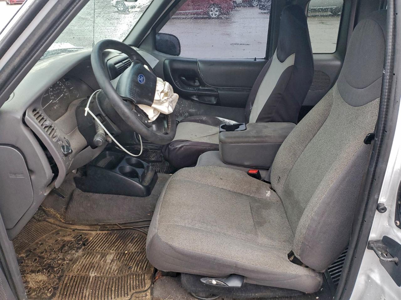 Ford Ranger Super Cab Image 8