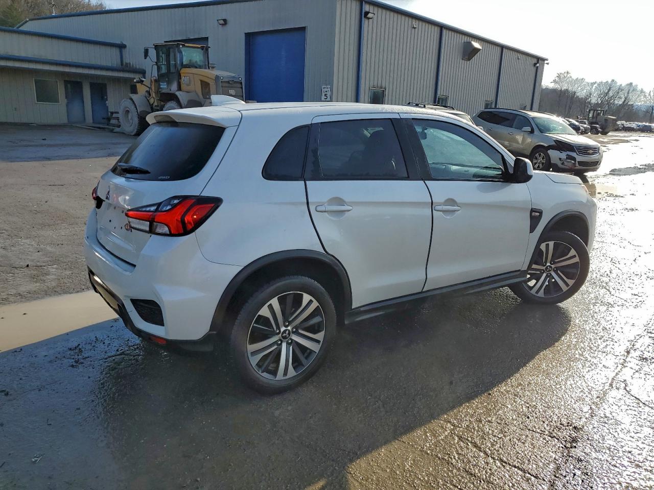 Mitsubishi Outlander Es Image 7