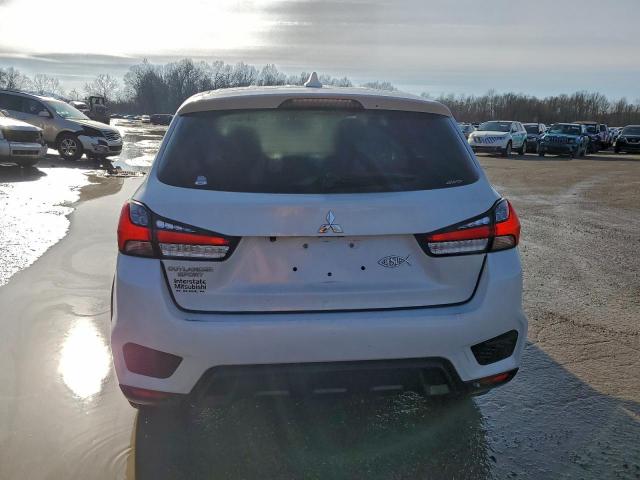 Mitsubishi Outlander Es Image 6