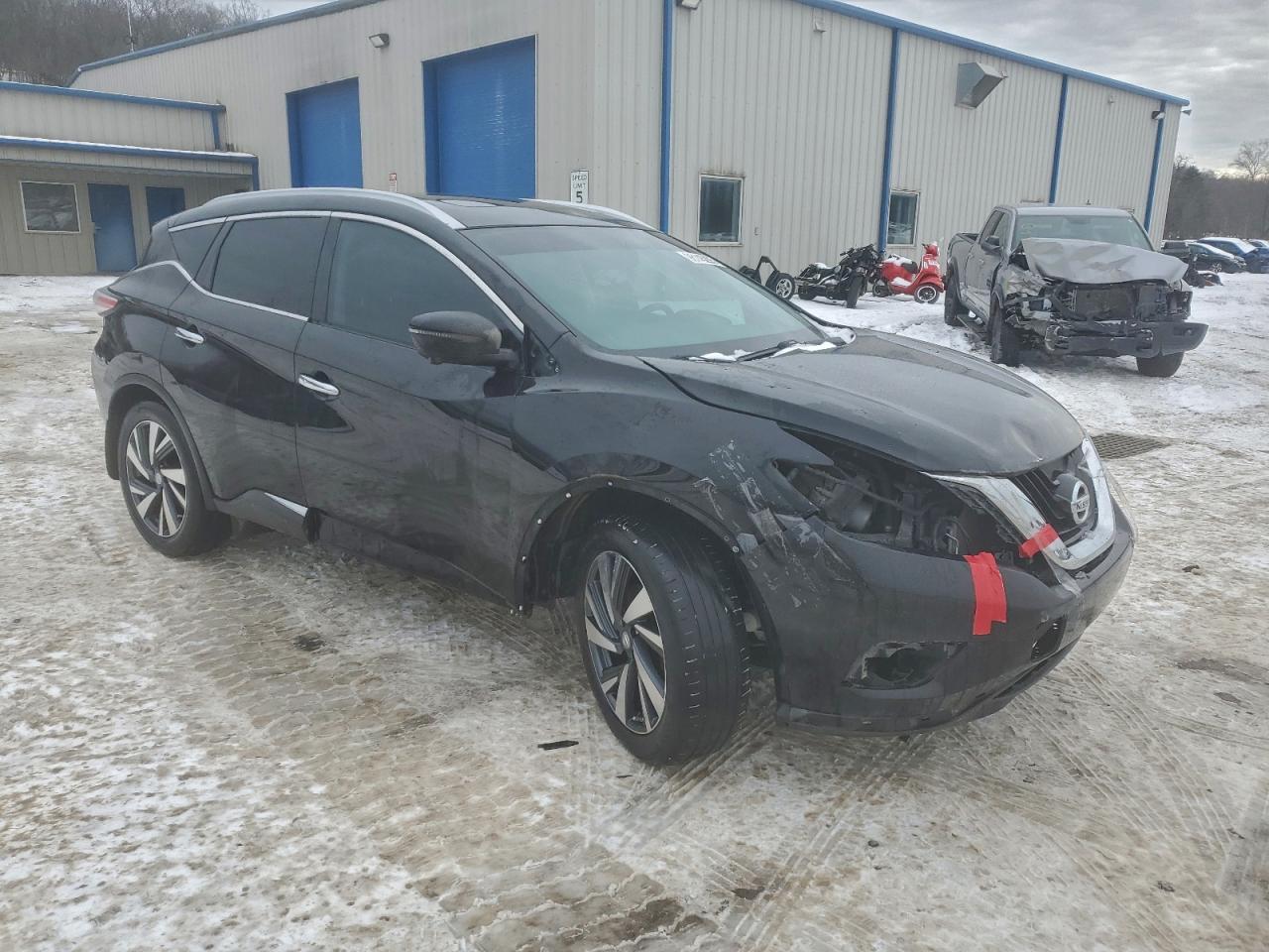 Nissan Murano S Image 2