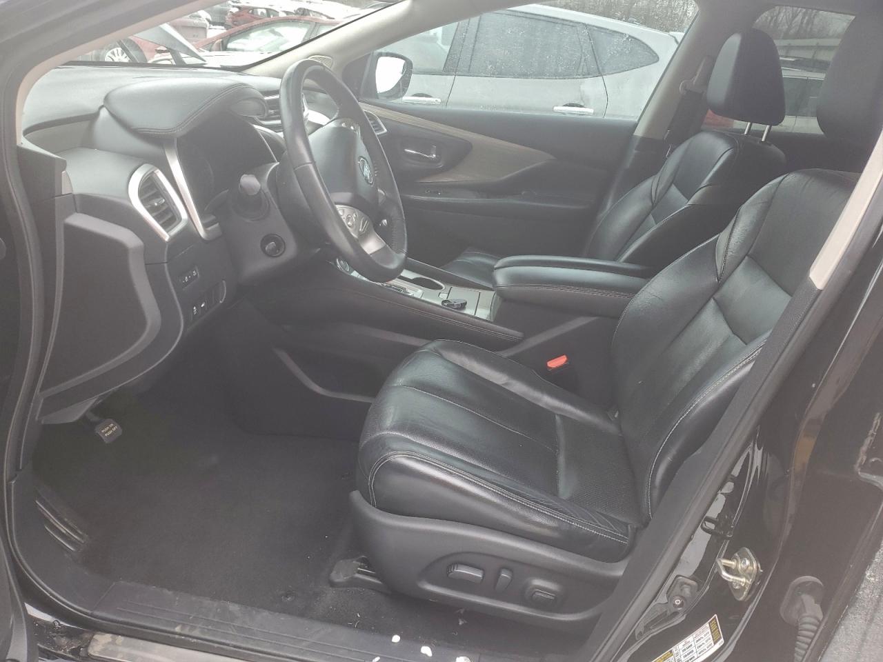 Nissan Murano S Image 3