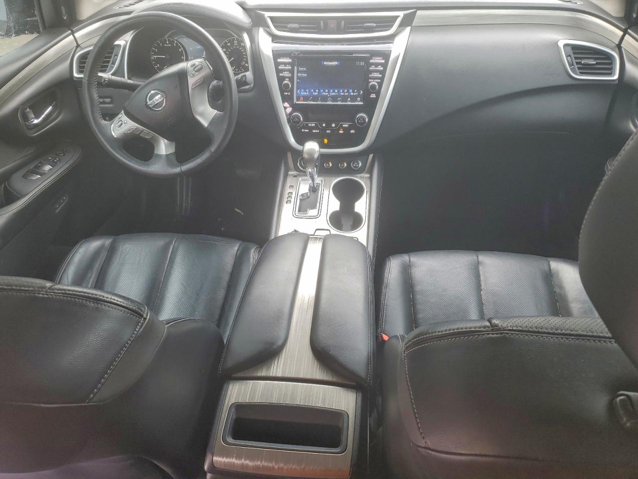 Nissan Murano S Image 5