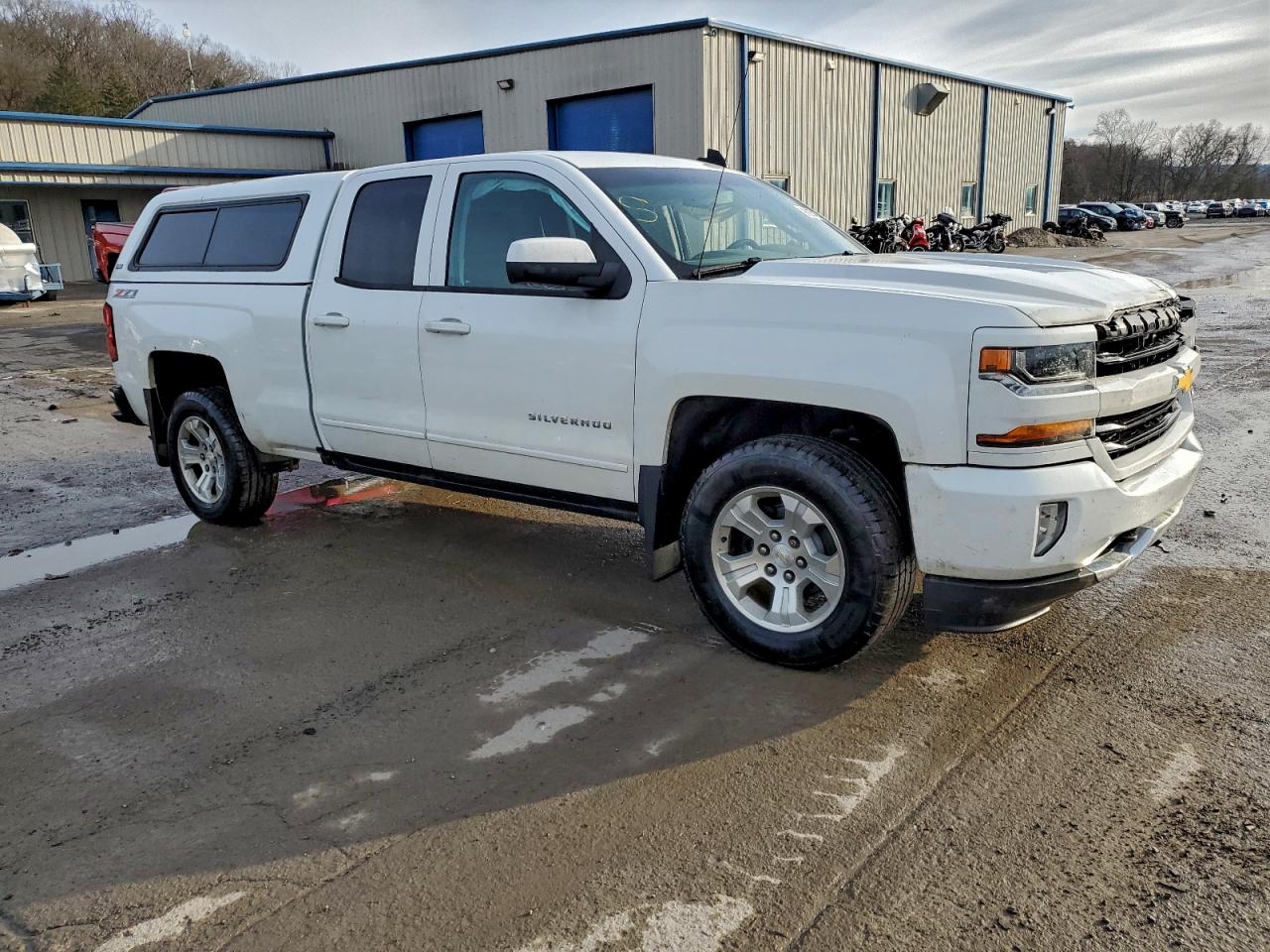 Chevrolet Silverado K1500 Lt Image 12