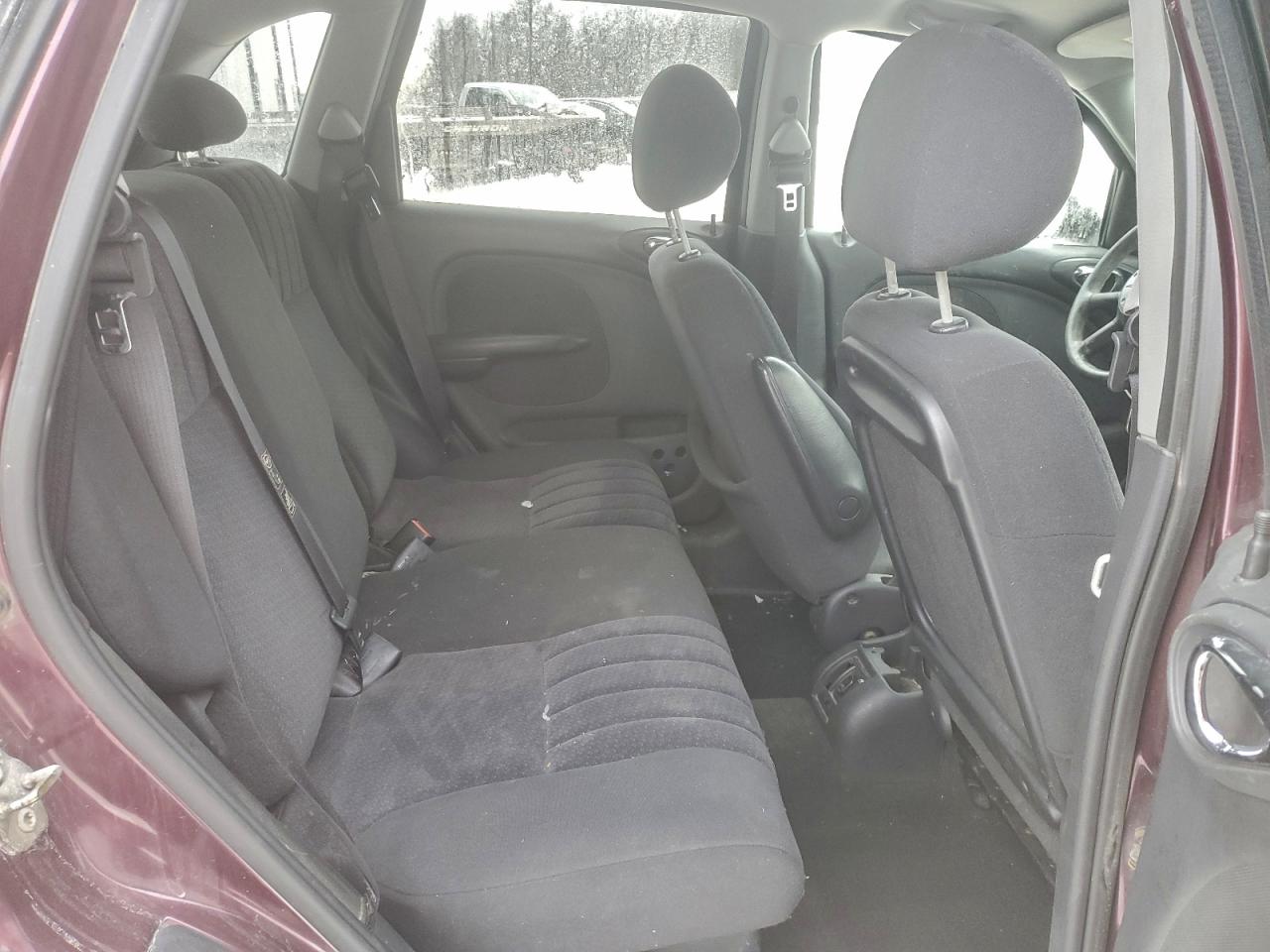 Chrysler PT Cruiser Touring Image 11