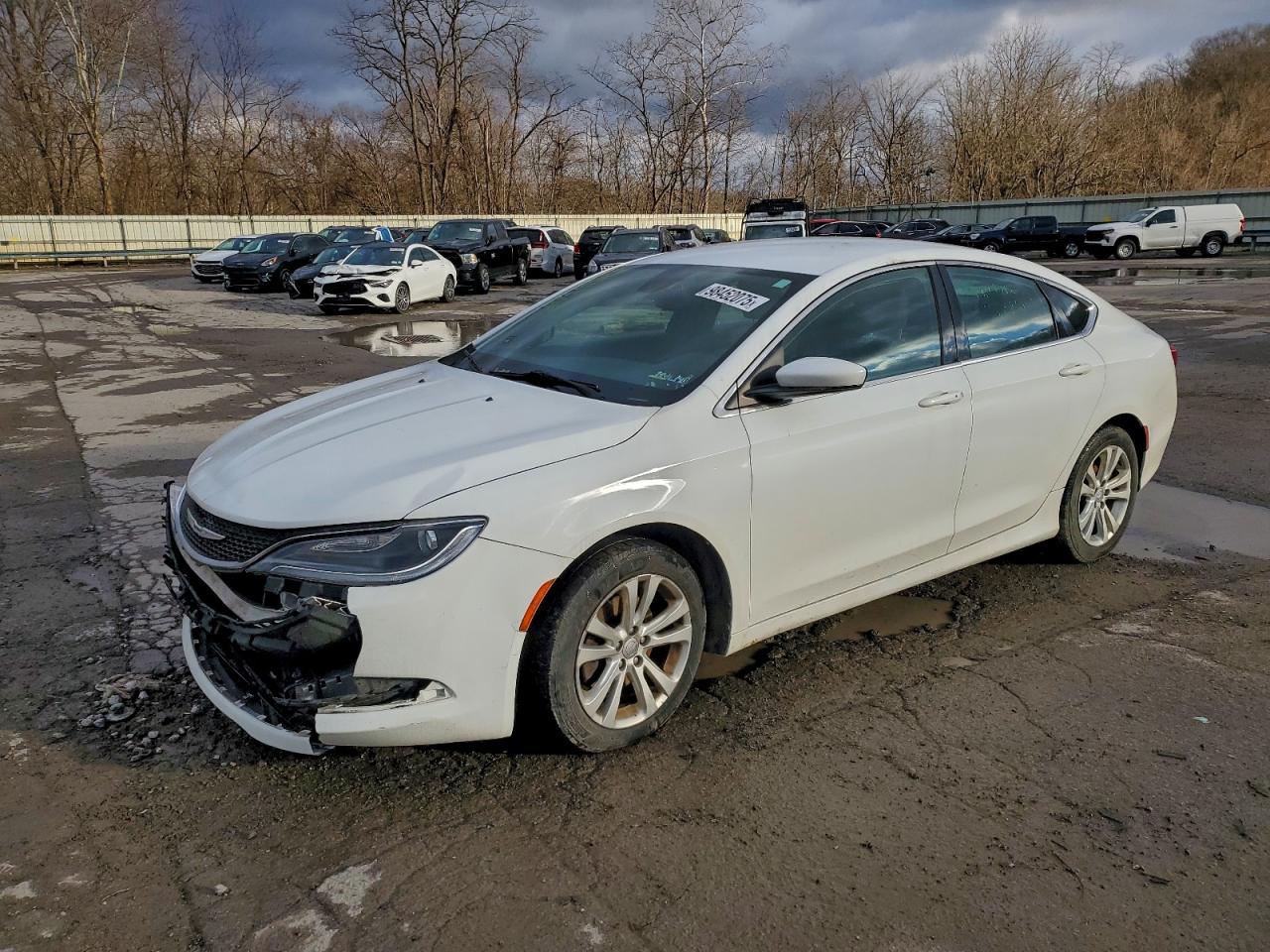 Chrysler 200 Limited Image 1