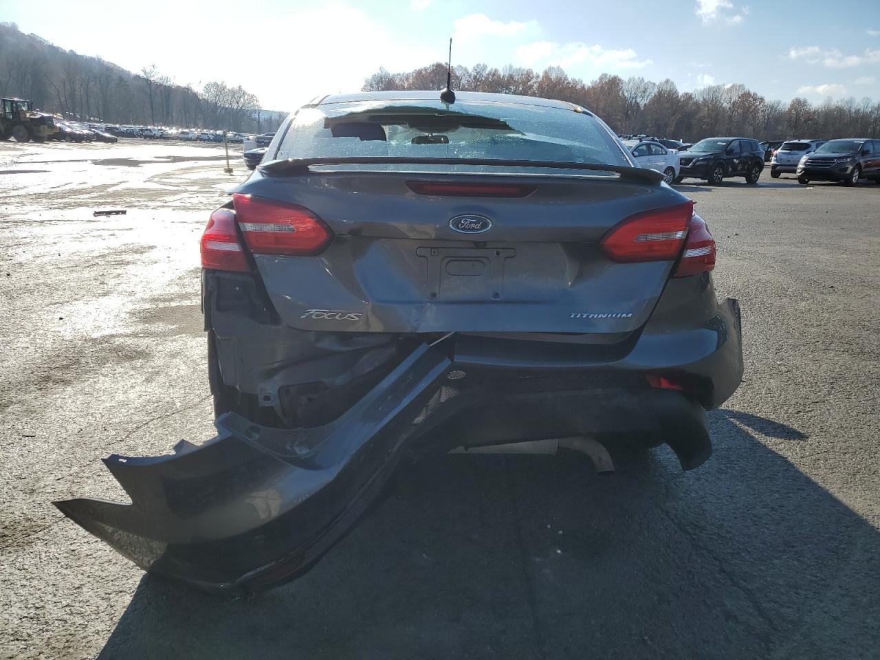 Ford Focus Titanium Image 12