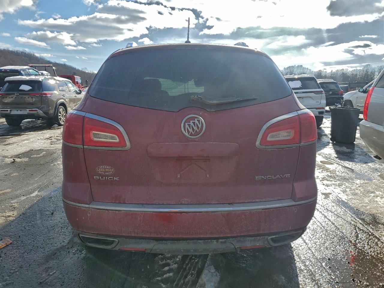 Buick Enclave Image 5