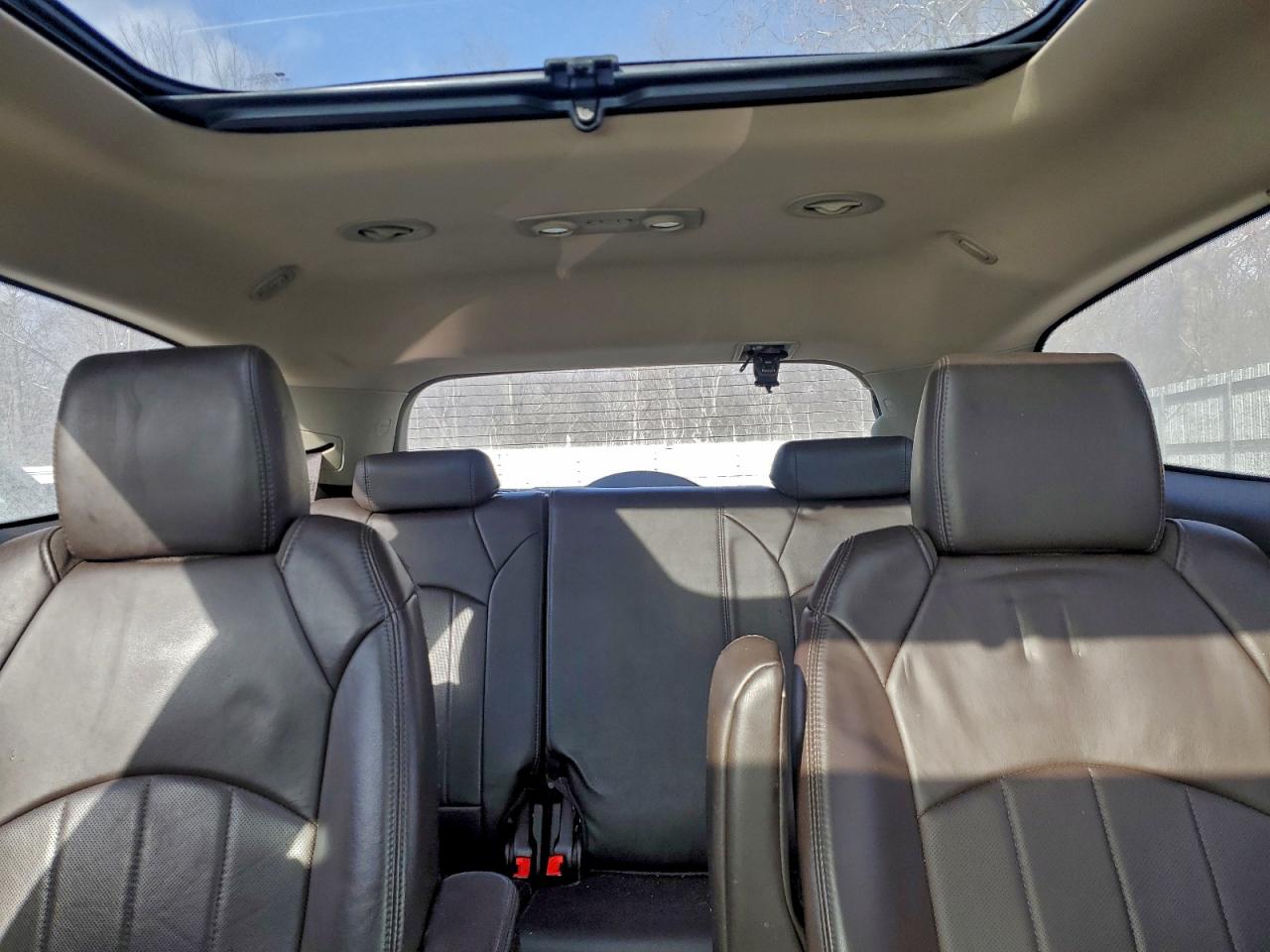 Buick Enclave Image 10