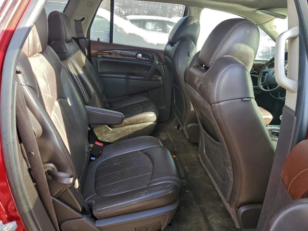 Buick Enclave Image 13