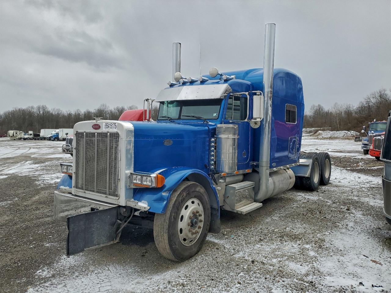 Peterbilt 379 Image 8