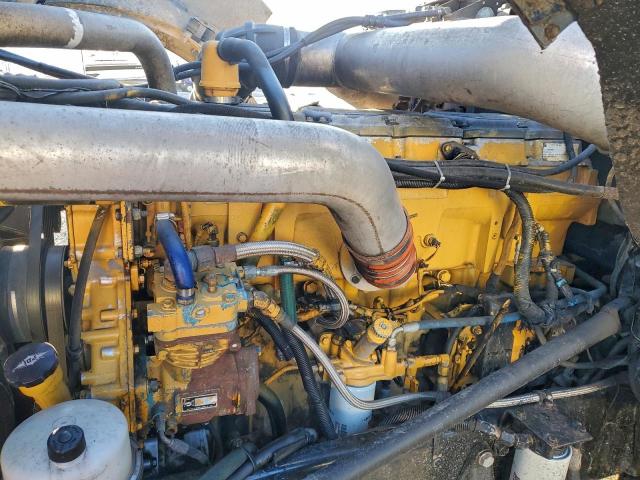 Peterbilt 379 Image 3