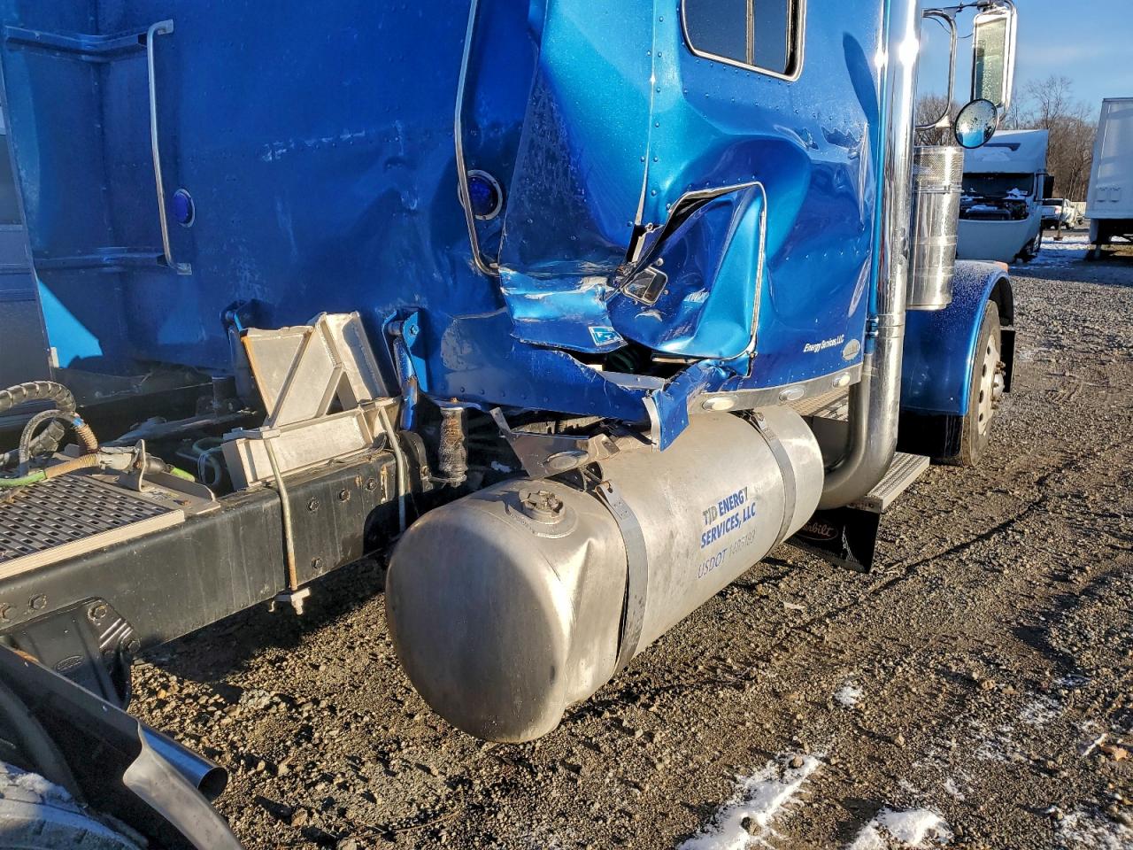 Peterbilt 379 Image 5