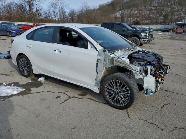 Kia Forte Gt Line Image 3